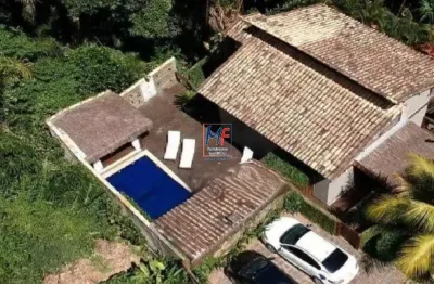 Excelente casa em ilhabela ,  255m² a.c., 328m² a.t., 4 dorms.(3 suítes), churrasqueira, deck, piscina, 2 vagas (ref 20.610)