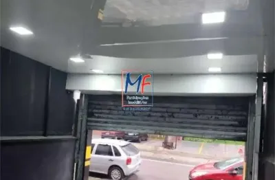Excelente salão comercial para locação no Tatuapé, 120m² área útil, 3 salas, 2 banheiros e 1 vaga. Muito bem localizado. Agende já a sua visita. REF: 20.899