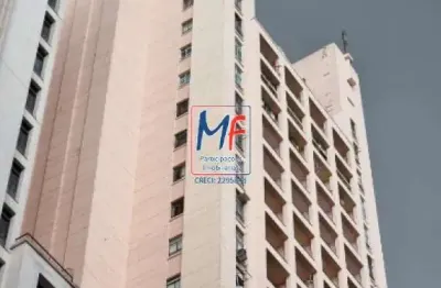 Excelente sala comercial localizada na sé, com 554m² de área útil, copa, banheiros separados para homens e mulheres, elevadores e ar-condicionado. ref 20.992