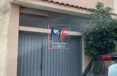 Excelente casa no  cambuci, com 107m²  área útil, 3 dormitórios sendo 1 suíte, 3 banheiros, 2 salas , duas entradas  e 2 vagas de garagem. ref 21008