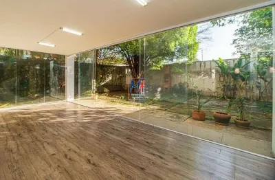 Casa para comércio ou residência, ótima localização no sumarezinho, 334 m² área útil, 6 dorm(s),4 vagas de garagem. zoneamento: zecor-3. (ref: 19.588).