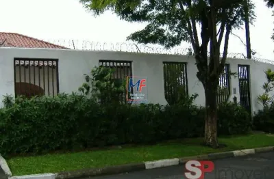 Excelente terreno em eldorado, com 364m² a.u., terreno 525 m2, duas testadas 25m e 21 m , composto por 4 casas e 10 vagas. prox. estrada do alvarenga (ref 19.846)