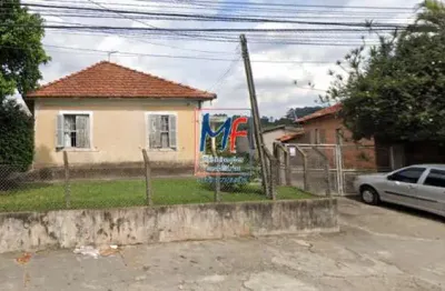 Excelente casa no jardim helian, com 13.570 m² de terreno e 2.176 m² de área construída. testada de 103,10 m e zoneamento zpi-1. ref. 21.901