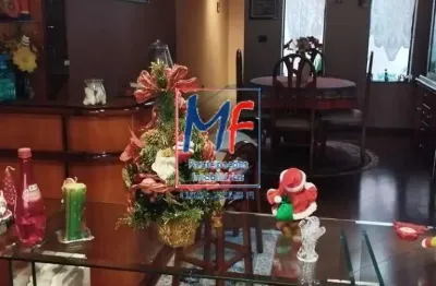 Excelente sobrado no parque novo oratório, santo andré/sp, 309 m² a.u., 3 dormitórios (1 suíte), sala, cozinha, lavanderia, área gourmet envidraçada, 4 vagas (ref 21.984)