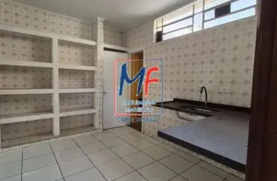 Excelente sobrado na vila sorocabana, guarulhos/sp, com 300 m² a.u., 4 dormitórios, sala, cozinha, 3 vagas. prox. rodovia pres. dutra e av. guarulhos (ref 22.005)