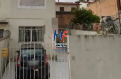 Excelente casa (sobrado) localizado jd.  aeroporto, com 86m²  área construída e 122 m²  terreno, com 2 dormitórios, sala, cozinha, 2 banheiros e garagem. ref 22.032