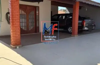 Excelente casa térrea no bairro de maitinga, bertioga/sp, com 504 m² a.u., 3 dormitórios (1 suíte), sala, cozinha, quintal, churrasqueira, piscina, 5 vagas (ref 22.389)