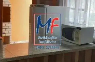 Excelente casa térrea em Massaguaçu, Caraguatatuba/SP, com 2 dormitórios, sala, cozinha, churrasqueira, 2 vagas. Prox. Rua Manaus (REF 22.393)