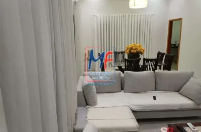 Casa à venda em Mirassol/SP, 3 quartos (3 suítes), sala, cozinha, despensa, escritório, área de serviço, área gourmet, piscina, 2 vagas (370 m² a.u.) (REF 22.555)