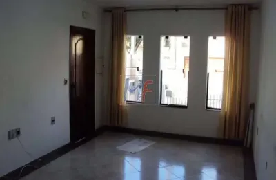 Sobrado com 5 vagas de carro muito bem localizado  na vila invernada !