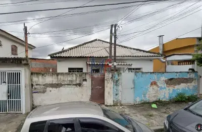 Ref: 2214 - terreno com casas antigas para renda ou para construção de 10x20 metros, 5 casas renda de r$3.200 mil (base ano 2021).