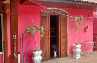 Sobrado otima localizãçao horto florestal 450 m2 e 4 vagas!