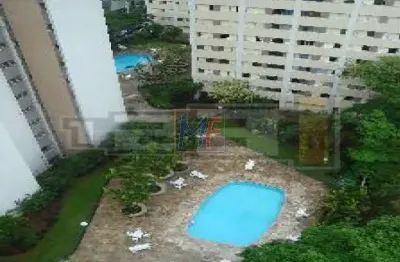 Lindissimo apto completamente reformado e prox. ao  shopping morumbi e market place!