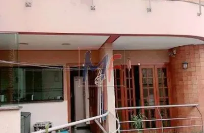 Ref:6634  lindo sobrado, localizado no tatuapé, sendo 2 dorms, 1 suíte, sala para 2 ambientes, 3 vagas, 2 pavimentos e 240 m² área útil.