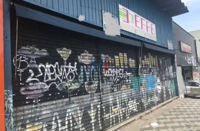 Ref 10.979 ótima loja com 250 m² de área útil no bairro santana, ideal para comércios, possui 2 banheiros, documentação tudo em ordem.