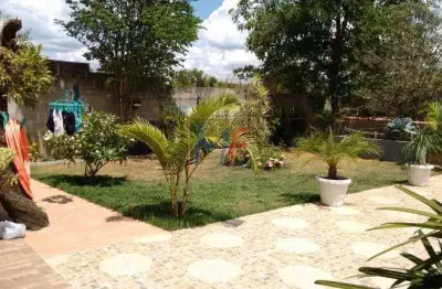 Ótima chácara  com 600  m² de terreno e 225 m² de a.c., 3 dorms (sendo 1 suíte), 3 vagas no bairro chácara são joão - amparo. ref: 11.733