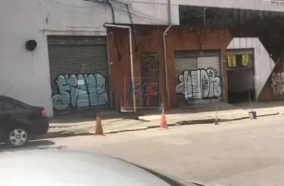 Excelente galpão comercial localizado cambuci, 3.929 m²  area construida , 2.700 m² terreno , duas  frentes sendo uma 44 m e a  outra de 14 m .  zon. : zm. ref 12.936