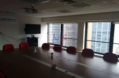 REF: 13.880 - Excelente sala comercial para locação no bairro Bela Vista, com 2 vagas, 200 m² de área útil.