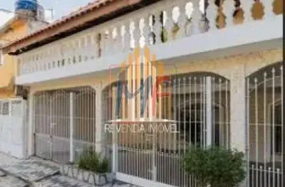 Ref: 14.270 - lindo sobrado em itaquera. 220 m², com cômodos amplos decorados e arejados. 4 quartos, sendo 2 suítes, 3 banheiros, 3 vagas.