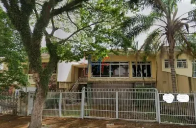 Ref. 14.555 - linda casa assobradada localizada no bairro vila formosa, com 212 m² a.c., 313 m² terreno, 3 dorms. ( 1 suíte) e 4 vagas.