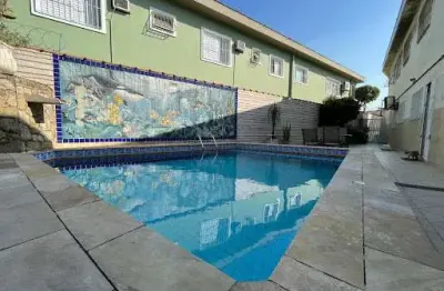 Casa com 3 quartos à venda na Rua Rodrigo Silva, Macuco, Santos