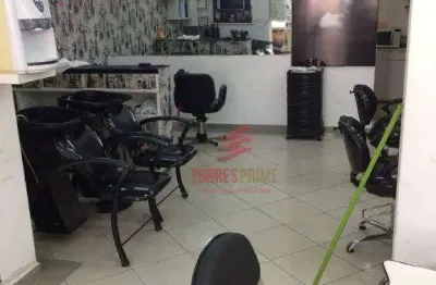 Vende-se casa para no gonzaga, ótima localização, perto do shopping miramar