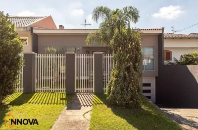 Casa com 4 quartos à venda na Rua Santo Garbuio, 229, Xaxim, Curitiba