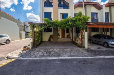 Casa em condomínio fechado com 3 quartos à venda na Rua São Francisco de Sales, 349, Alto Boqueirão, Curitiba