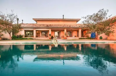 Maravilhosa casa em local privilegiado à venda no condomínio haras paineiras em salto/sp!!