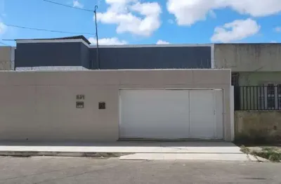 Casa para Venda em Fortaleza, São Gerardo, 4 dormitórios, 4 suítes, 5 banheiros, 3 vagas