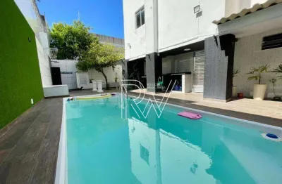 Casa triplex com 6 dormitórios e 6 suítes à venda, 269 m² por R$ 990.000 - Stella Maris - Salvador/BA