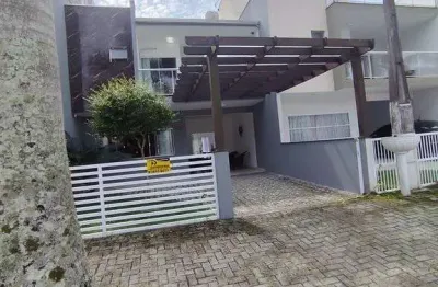 Casa com 3 quartos à venda na Rua Natal, 92, Praia de Leste, Pontal do Paraná
