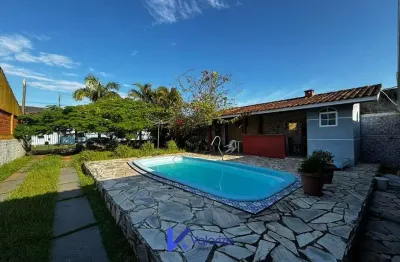 Casa com 3 quartos à venda na Rua Corais, Shangri-lá, Pontal do Paraná