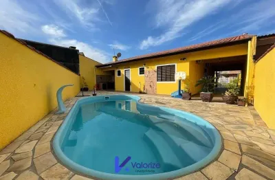 Casa com 3 quartos à venda no Bom Retiro, Matinhos 