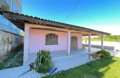 Casa com 3 quartos à venda na Rua Luiz Carlos Prestes, 86, Leblon, Pontal do Paraná