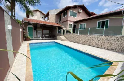 Casa com 3 dormitórios à venda, 200 m² por R$ 1.100.000,00 - Itoupavazinha - Blumenau/SC