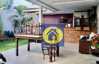 Casa com piscina e 3 dormitórios no horto santo antônio em jundiaí- sp