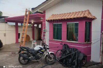 Casa com 3 quartos para alugar na Rua Alzira Magalhães, Colônia Terra Nova, Manaus