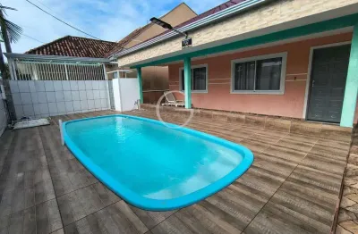 Casa com 4 dormitórios e piscina em santa terezinha