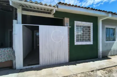 Casa com 2 quartos para alugar na Avenida Niterói, 991, Grajaú, Pontal do Paraná