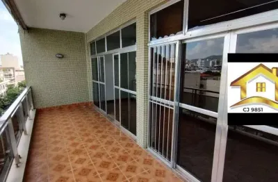 Vendo apto de 4 quartos(2 suites) e 4 vagas na tijuca