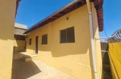 Casa plana e independente de 3 quartos com suíte no bairro são damião – vespasiano - ca3608