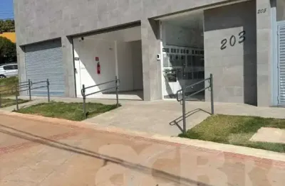 Loja comercial com fachada moderna no coração do rio branco! - co3684