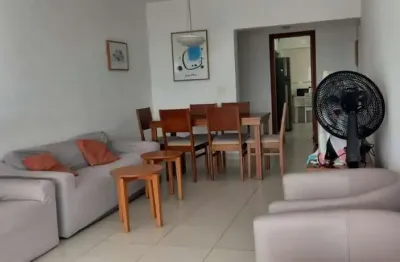 Lindo apartamento de 120 m2, localizado em uma das praias mais charmosas e valorizadas do guaruja!