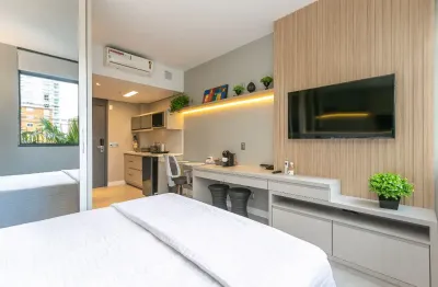 Kitnet / Stúdio para alugar na Avenida Silva Jardim, 2424, Água Verde, Curitiba