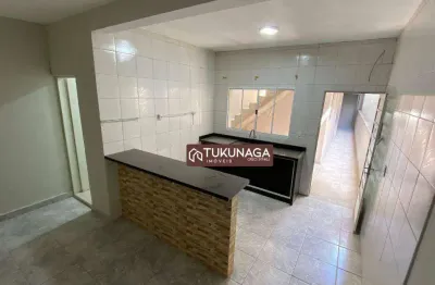 Casa com 1 Quarto para alugar, 50 m² por R$ 1.500/mês - Vila Bremen - Guarulhos/SP