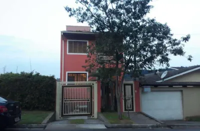 Casa para vender com 3 quartos 1 suítes no bairro região central em caieiras