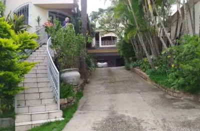 Casa ampla à venda, 400 m² de  área construída por r$ 1.500.000 - laranjeiras - caieiras/sp