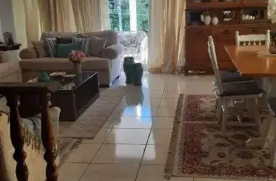 Casa para vender com 3 quartos 2 suítes no bairro região central em caieiras