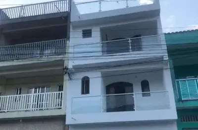 Sobrado Para Alugar com 6 quartos 2 suítes no bairro Laranjeiras em Caieiras